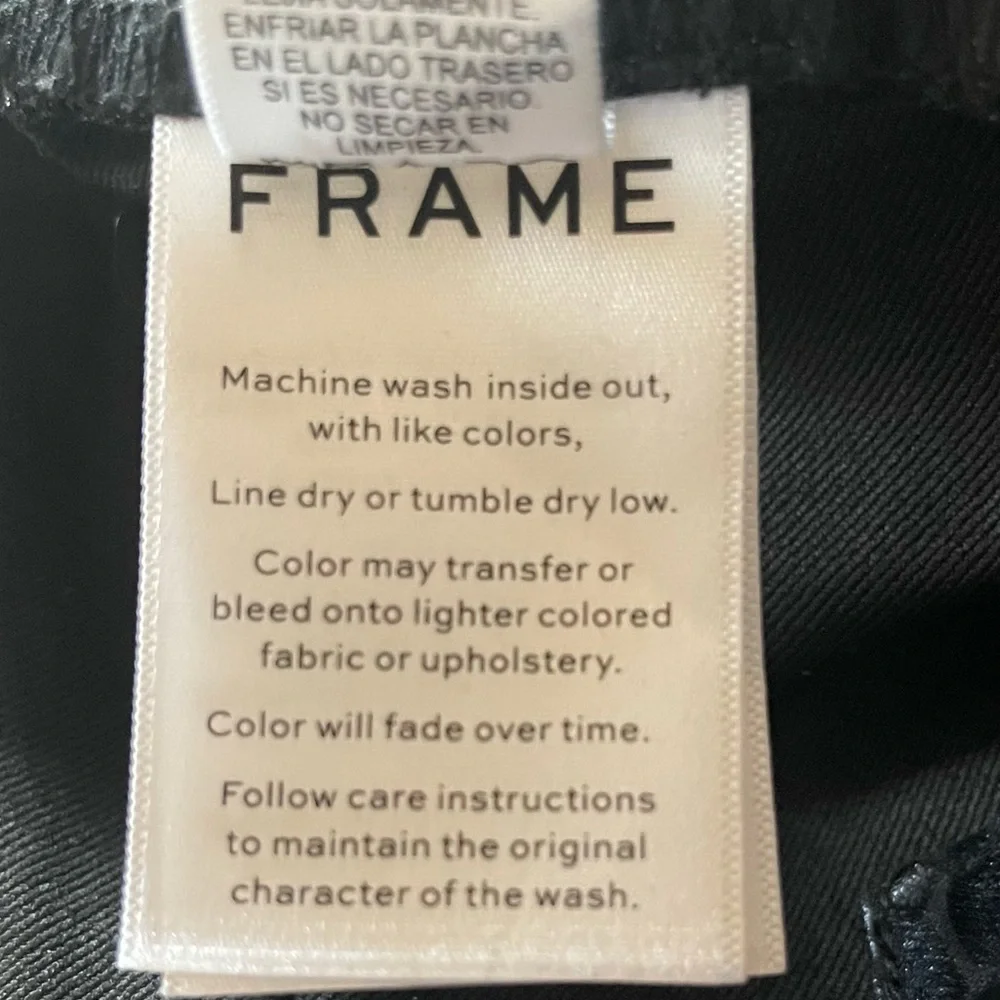 FRAME Le High Skinny Jean in Noir Croc Faux Leather Black Size 28